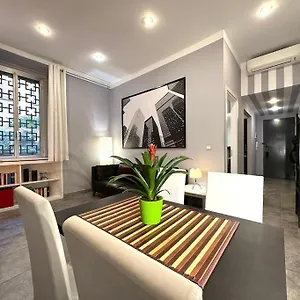 Redi Sette Appartamento Milano